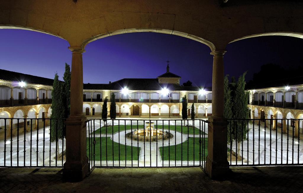 Hotel La Casona Del Abuelo Parra Villanueva De Los Infantes Exterior foto